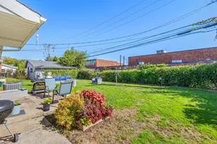 15359 Dobson Ave, South Holland, IL 60473 - Photo 14