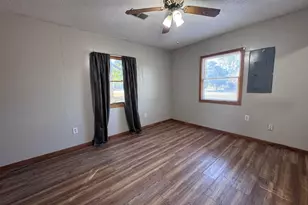 4204 Radio Tower Rd, Salem, IL 62881 - Photo 12