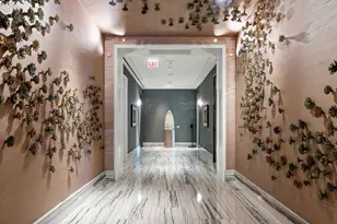 118 E Erie St, Chicago, IL 60611 - Photo 30