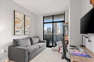 1335 S Prairie Ave, Chicago, IL 60605 - Photo 16