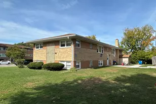 224 W Michael Ln, Addison, IL 60101 - Photo 6