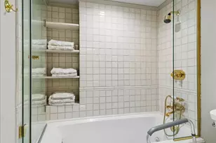 950 N Michigan Ave, Chicago, IL 60611 - Photo 20