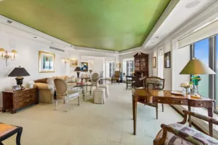 950 N Michigan Ave, Chicago, IL 60611 - Photo 4