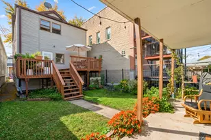 628 W 43rd Pl, Chicago, IL 60609 - Photo 24