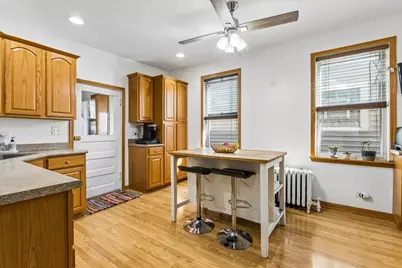 628 W 43rd Place, Chicago, IL 60609 - Photo 10