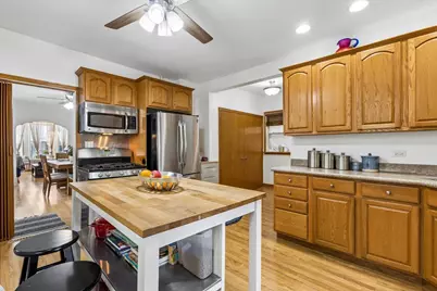628 W 43rd Place, Chicago, IL 60609 - Photo 8