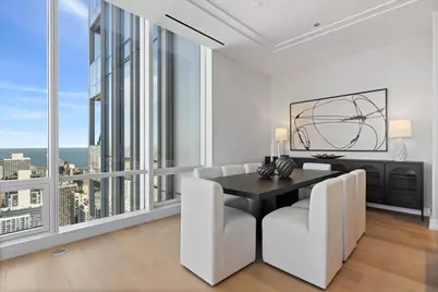 14 W Superior Street #5103, Chicago, IL 60654 - Photo 14