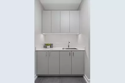 14 W Superior Street #5103, Chicago, IL 60654 - Photo 26