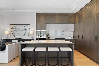 14 W Superior Street #5103, Chicago, IL 60654 - Photo 10