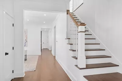 2616 W Sunnyside Avenue, Chicago, IL 60625 - Photo 22