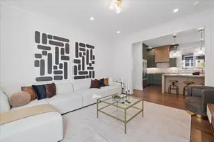2616 W Sunnyside Ave, Chicago, IL 60625 - Photo 16