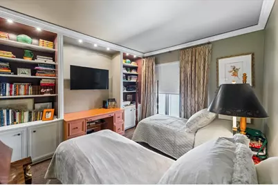 950 N Michigan Avenue #2302, Chicago, IL 60611 - Photo 24