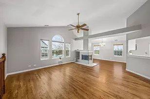2738 Rockport Ln, Naperville, IL 60564 - Photo 4