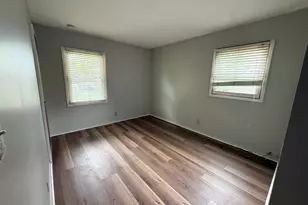 613 Newberry Dr, Streamwood, IL 60107 - Photo 10