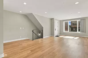 2448 W Diversey Ave, Chicago, IL 60647 - Photo 12
