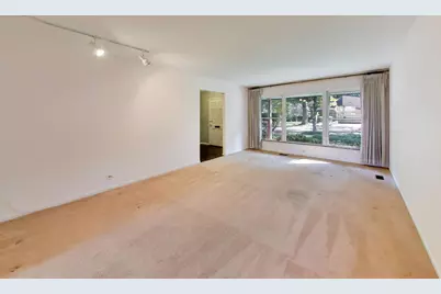 1220 Brook Lane, Glenview, IL 60025 - Photo 6