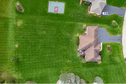 2223 Winding Creek Drive, Belvidere, IL 61008 - Photo 46