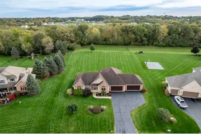 2223 Winding Creek Drive, Belvidere, IL 61008 - Photo 44