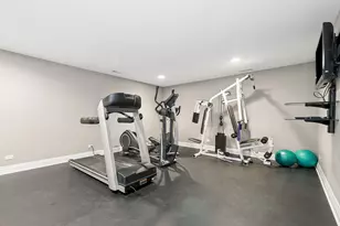 936 Fisher Ln, Winnetka, IL 60093 - Photo 40