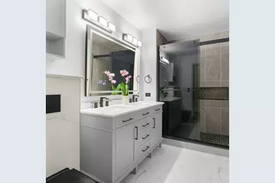 1224 W Van Buren Street #222, Chicago, IL 60607 - Photo 10
