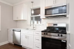 10805 S Ridgeway Ave, Chicago, IL 60655 - Photo 14