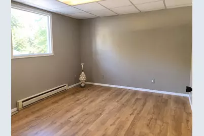 4407 W Lincolnway, Sterling, IL 61081 - Photo 10