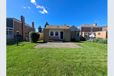 6631 N Saint Louis Avenue, Lincolnwood, IL 60712 - Photo 18