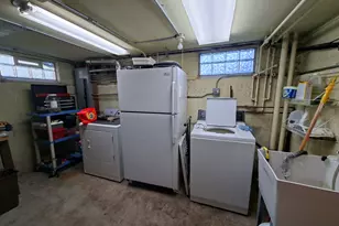 6631 N St Louis Ave, Lincolnwood, IL 60712 - Photo 16