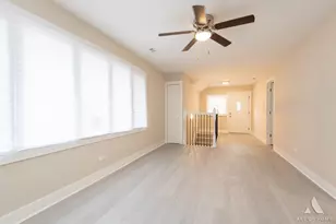 16973 Jodave Ave, Hazel Crest, IL 60429 - Photo 6