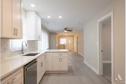 16973 Jodave Avenue, Hazel Crest, IL 60429 - Photo 12