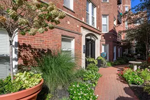 4445 N Paulina St, Chicago, IL 60640 - Photo 1