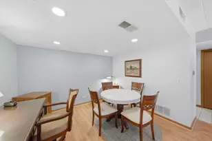 8350 W Addison St, Chicago, IL 60634 - Photo 18