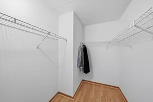 8350 W Addison St, Chicago, IL 60634 - Photo 10
