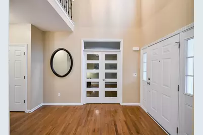 39W983 Wellington Way, Geneva, IL 60134 - Photo 2