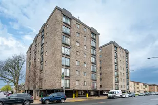 2300 N Harlem Ave, Elmwood Park, IL 60707 - Photo 8