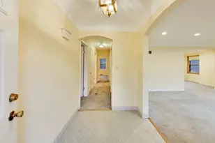 5858 N Louise Ave, Chicago, IL 60646 - Photo 2
