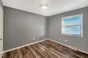 1733 Revere St, Freeport, IL 61032 - Photo 10