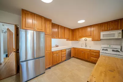 932 E 55th Street, Chicago, IL 60615 - Photo 6