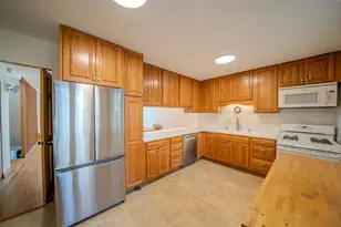 932 E 55th St, Chicago, IL 60615 - Photo 6