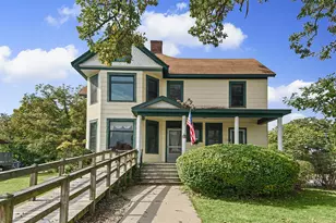 1322 Main St, Crete, IL 60417 - Photo 4