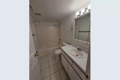 106 N 7th Street #10, Oregon, IL 61061 - Photo 8