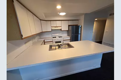 106 N 7th Street #10, Oregon, IL 61061 - Photo 4