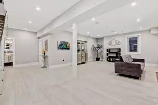 1341 Pfingsten Rd, Northbrook, IL 60062 - Photo 48