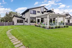 1341 Pfingsten Rd, Northbrook, IL 60062 - Photo 62