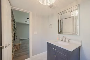 1601 N Rosetree Ln, Mount Prospect, IL 60056 - Photo 20
