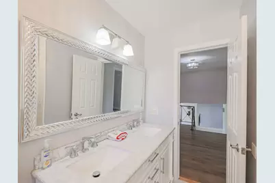 1601 N Rosetree Lane, Mount Prospect, IL 60056 - Photo 30