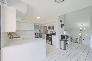 1601 N Rosetree Ln, Mount Prospect, IL 60056 - Photo 16