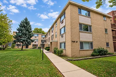 7019 N Ridge Boulevard #1D, Chicago, IL 60645 - Photo 2