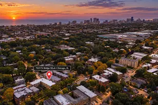7019 N Ridge Blvd, Chicago, IL 60645 - Photo 14