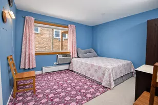 7019 N Ridge Blvd, Chicago, IL 60645 - Photo 10